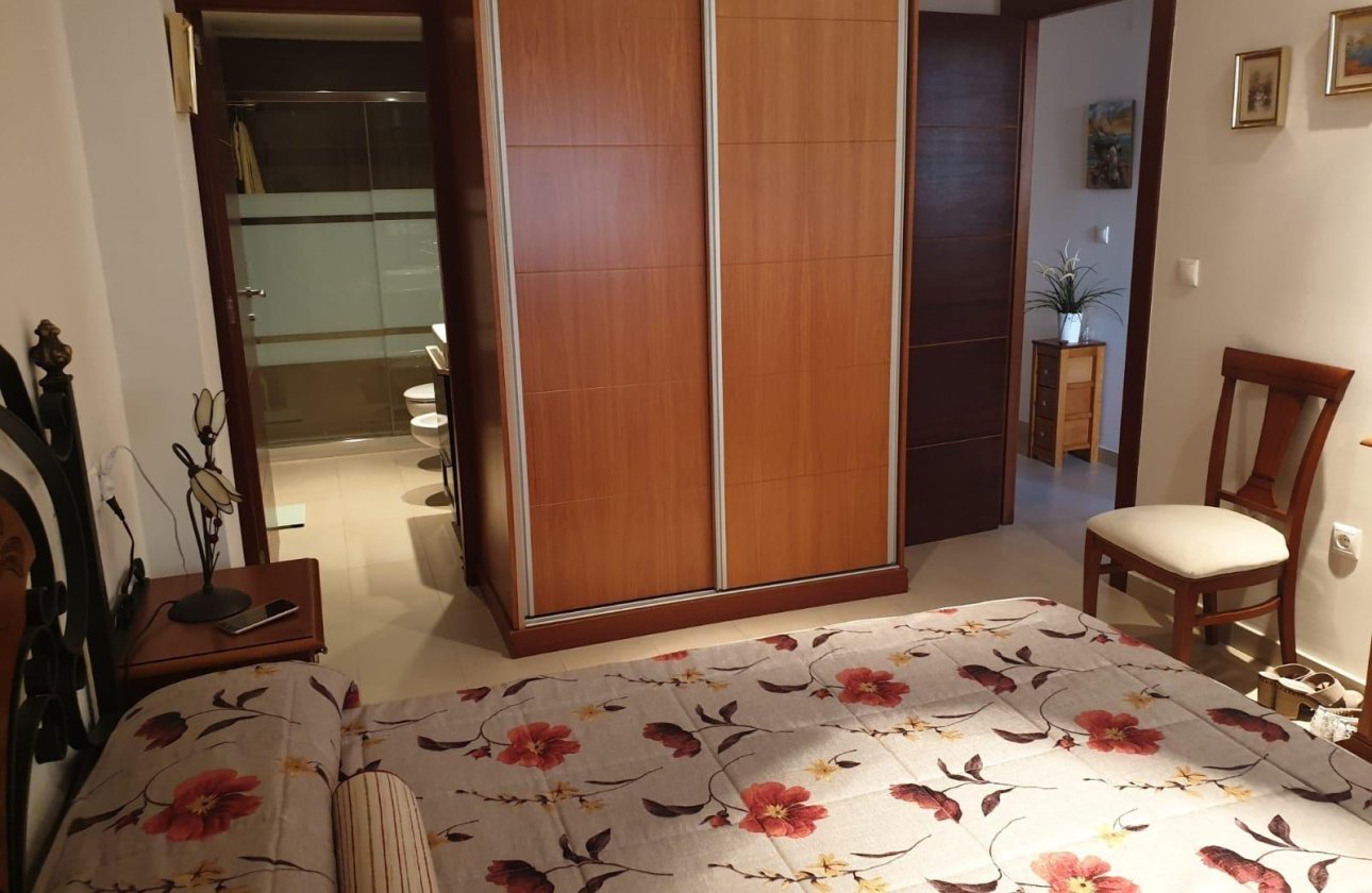 Herverkoop - Appartement -
Torrevieja - Las Piscinas Naturales