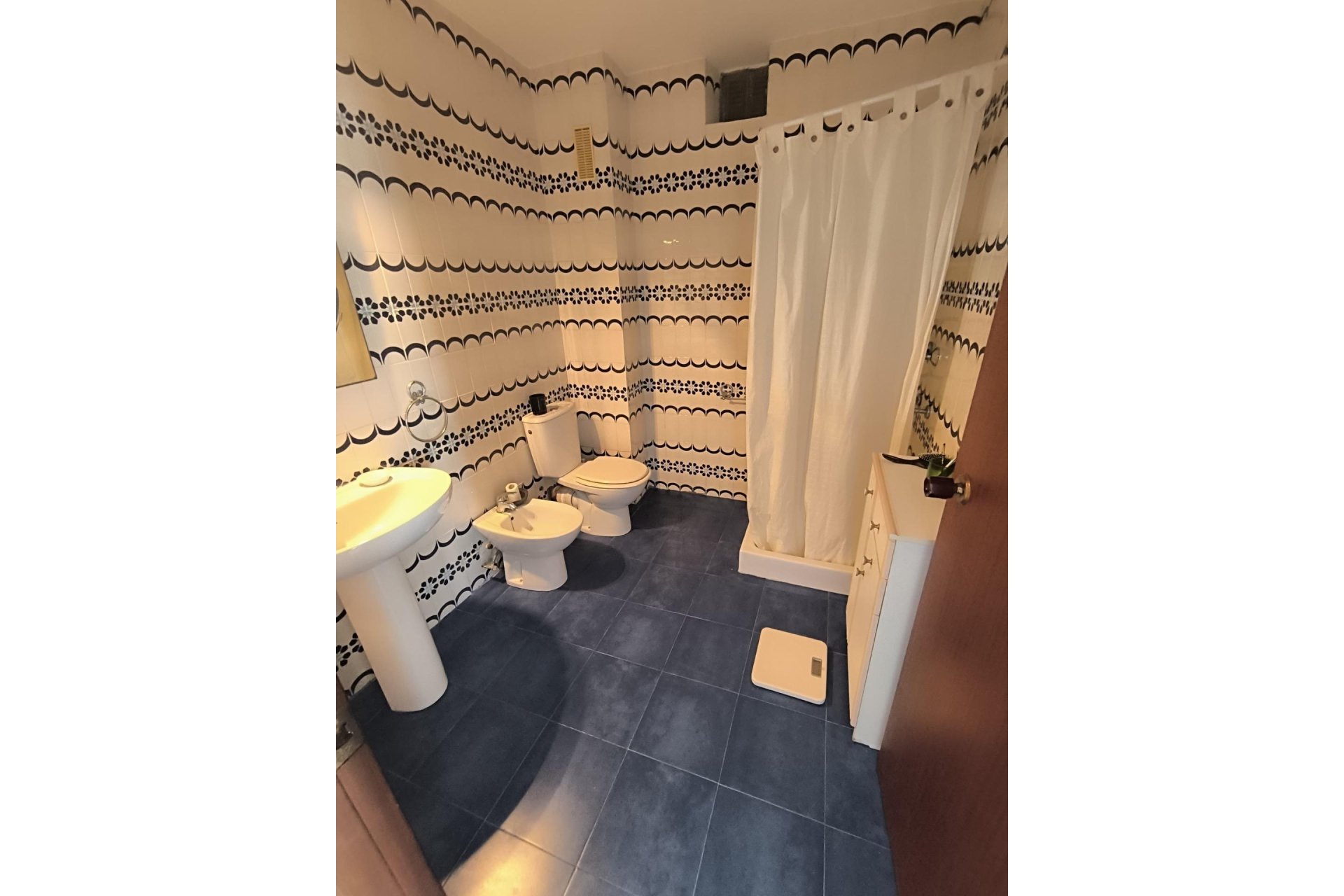 Herverkoop - Appartement -
Torrevieja - Las Piscinas Naturales