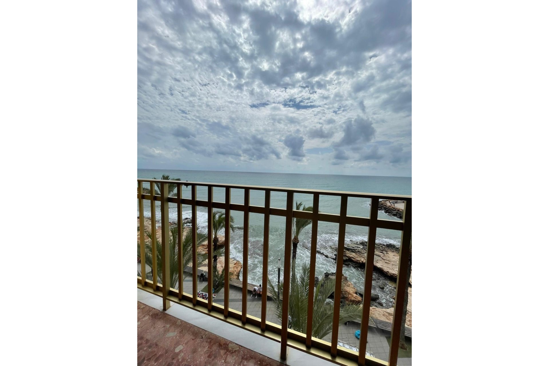 Herverkoop - Appartement -
Torrevieja - Las Piscinas Naturales