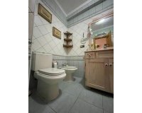 Herverkoop - Appartement -
Torrevieja - Las Piscinas Naturales