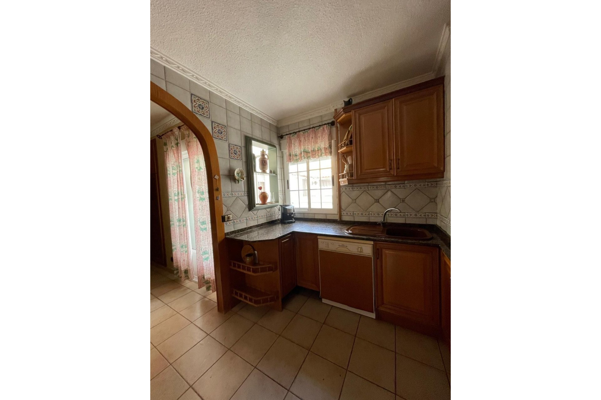 Herverkoop - Appartement -
Torrevieja - Las Piscinas Naturales