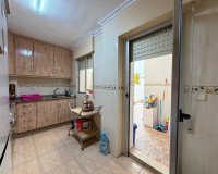 Herverkoop - Appartement -
Torrevieja - Las Piscinas Naturales