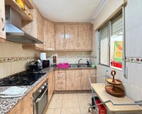 Herverkoop - Appartement -
Torrevieja - Las Piscinas Naturales