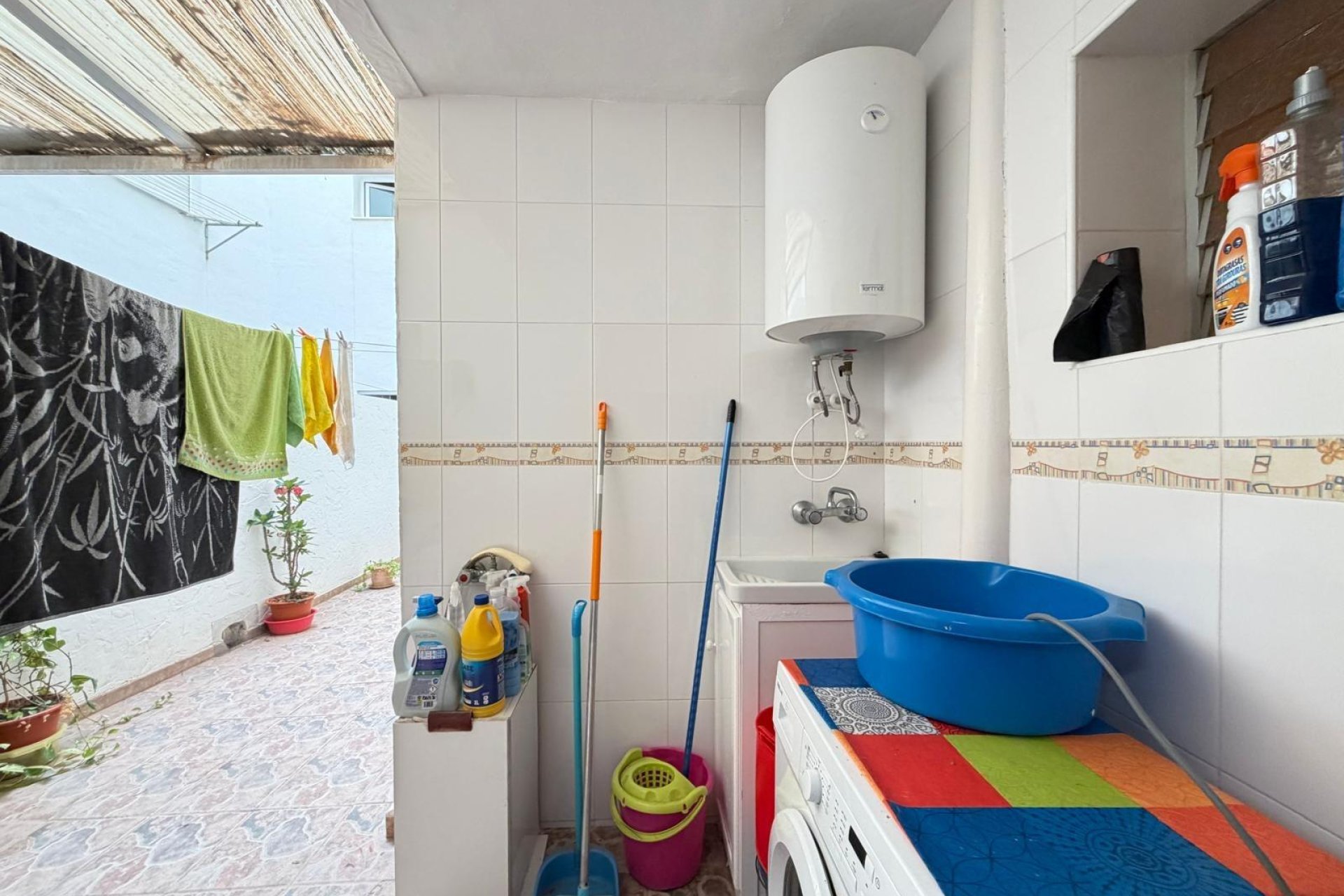 Herverkoop - Appartement -
Torrevieja - Las Piscinas Naturales