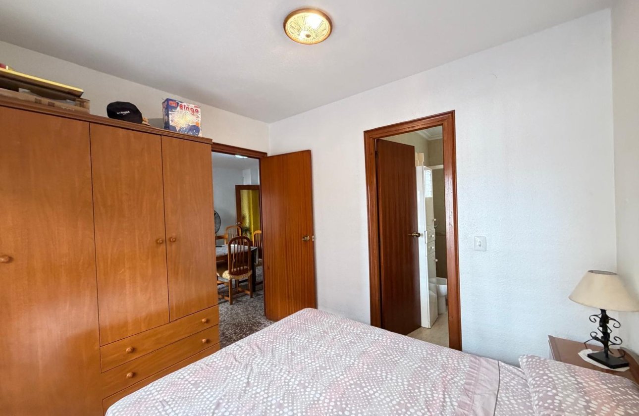 Herverkoop - Appartement -
Torrevieja - Las Piscinas Naturales