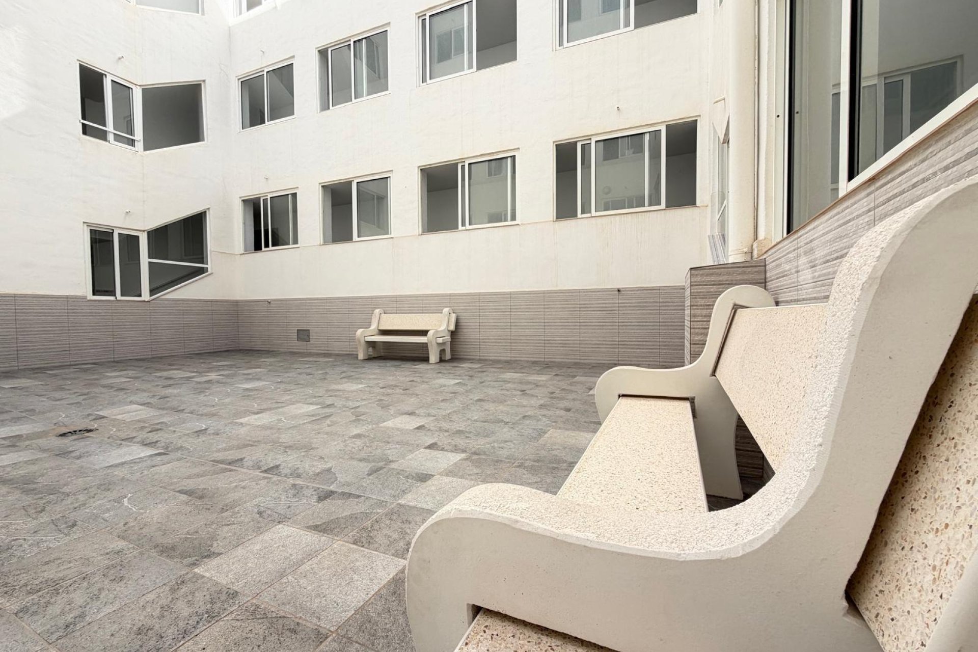 Herverkoop - Appartement -
Torrevieja - Las Piscinas Naturales