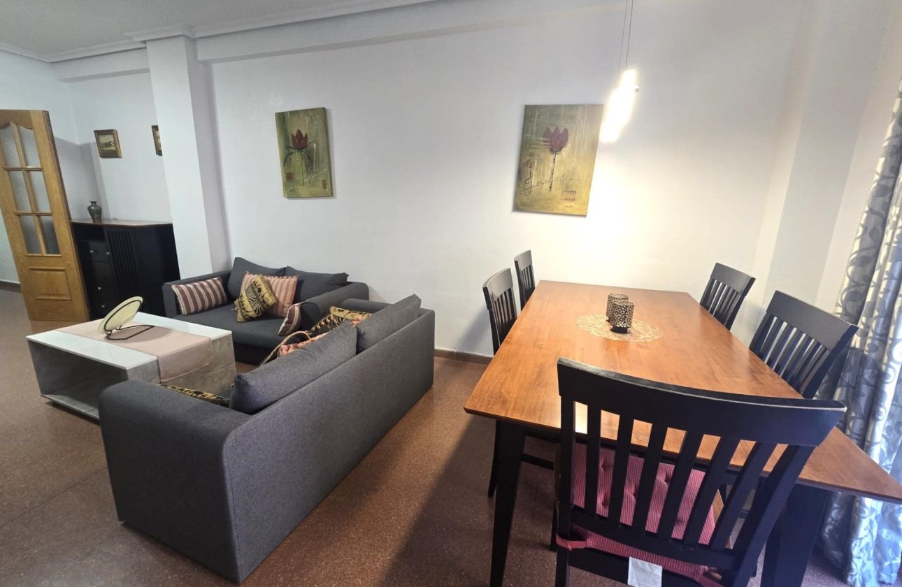 Herverkoop - Appartement -
Torrevieja - Las Piscinas Naturales