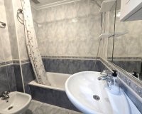Herverkoop - Appartement -
Torrevieja - Las Piscinas Naturales