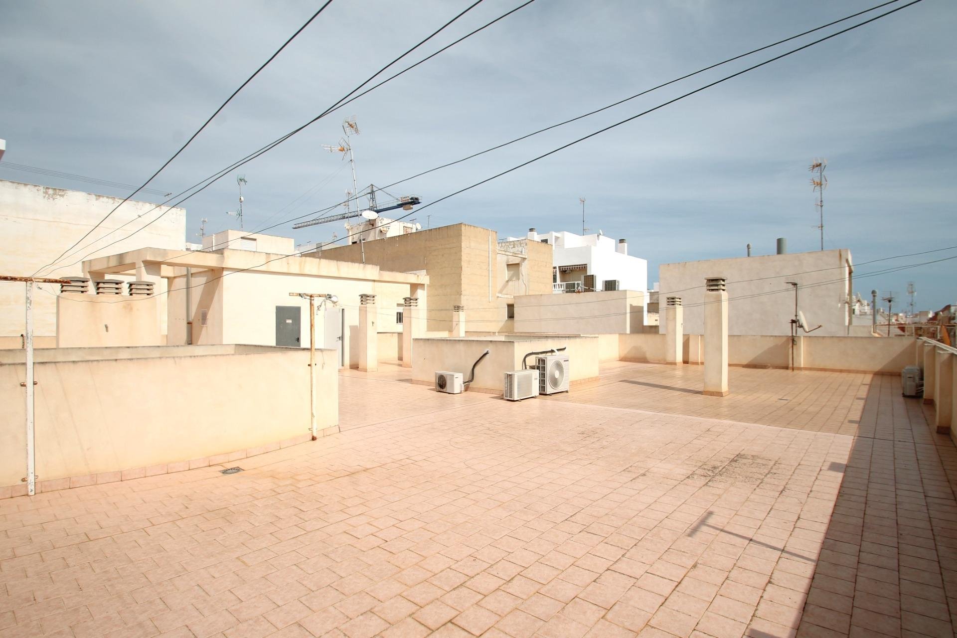 Herverkoop - Appartement -
Torrevieja - Las Piscinas Naturales