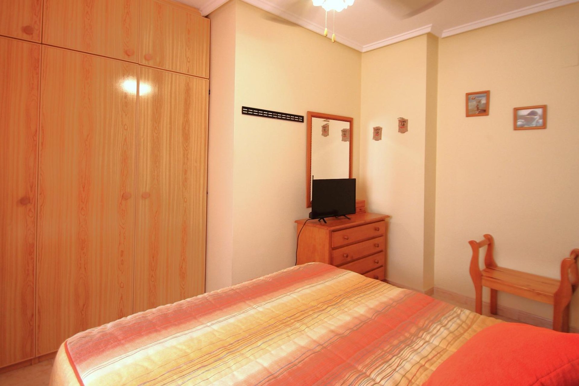 Herverkoop - Appartement -
Torrevieja - Las Piscinas Naturales