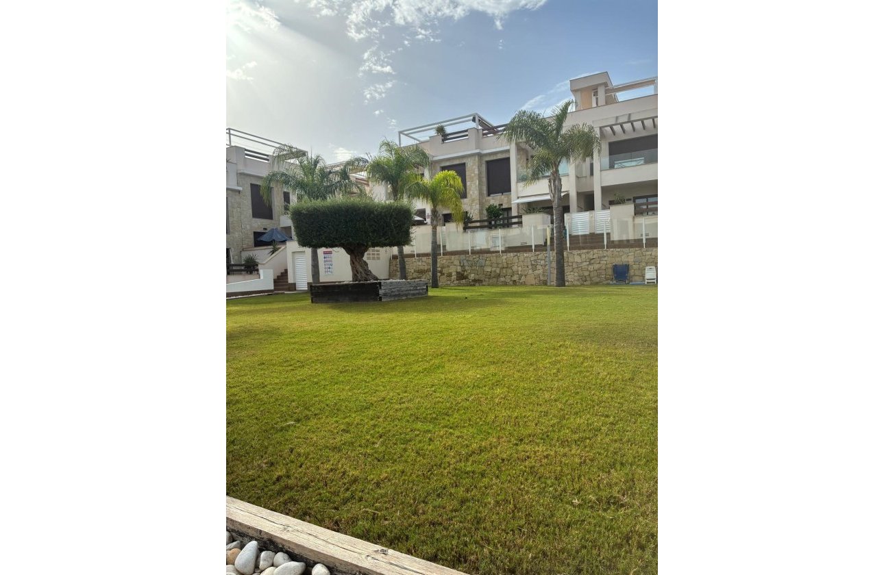 Herverkoop - Appartement -
Torrevieja - Los Balcones