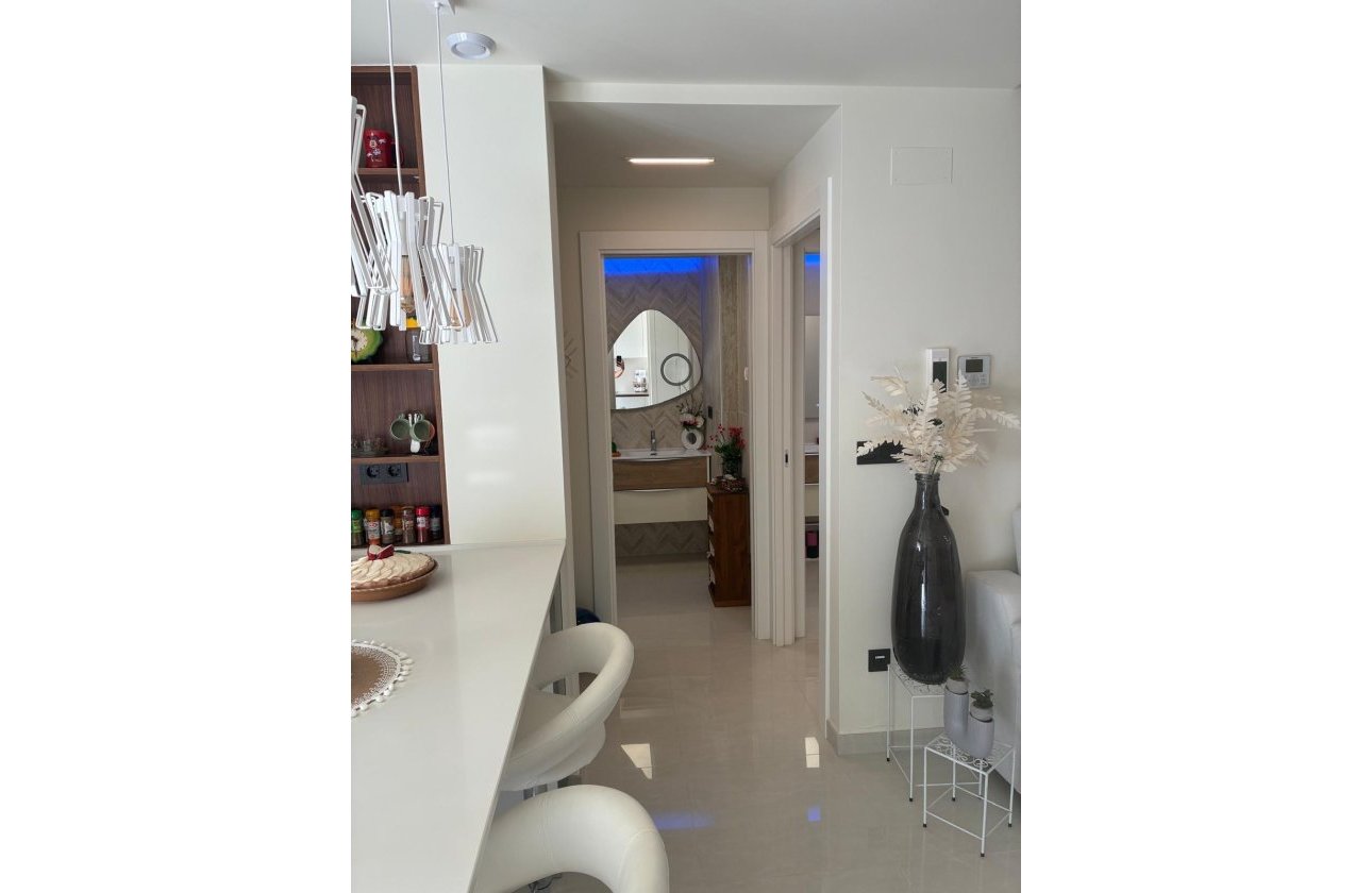 Herverkoop - Appartement -
Torrevieja - Los Balcones