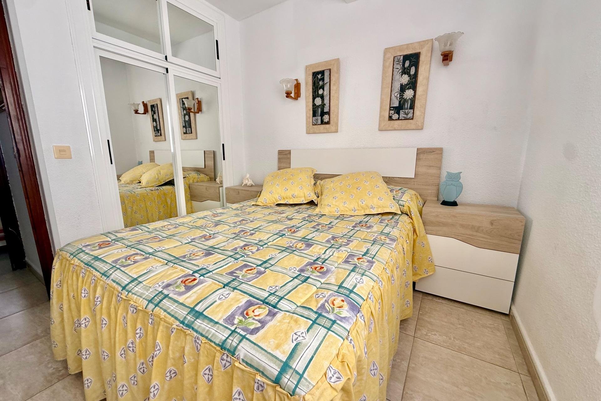 Herverkoop - Appartement -
Torrevieja - Los Europeos