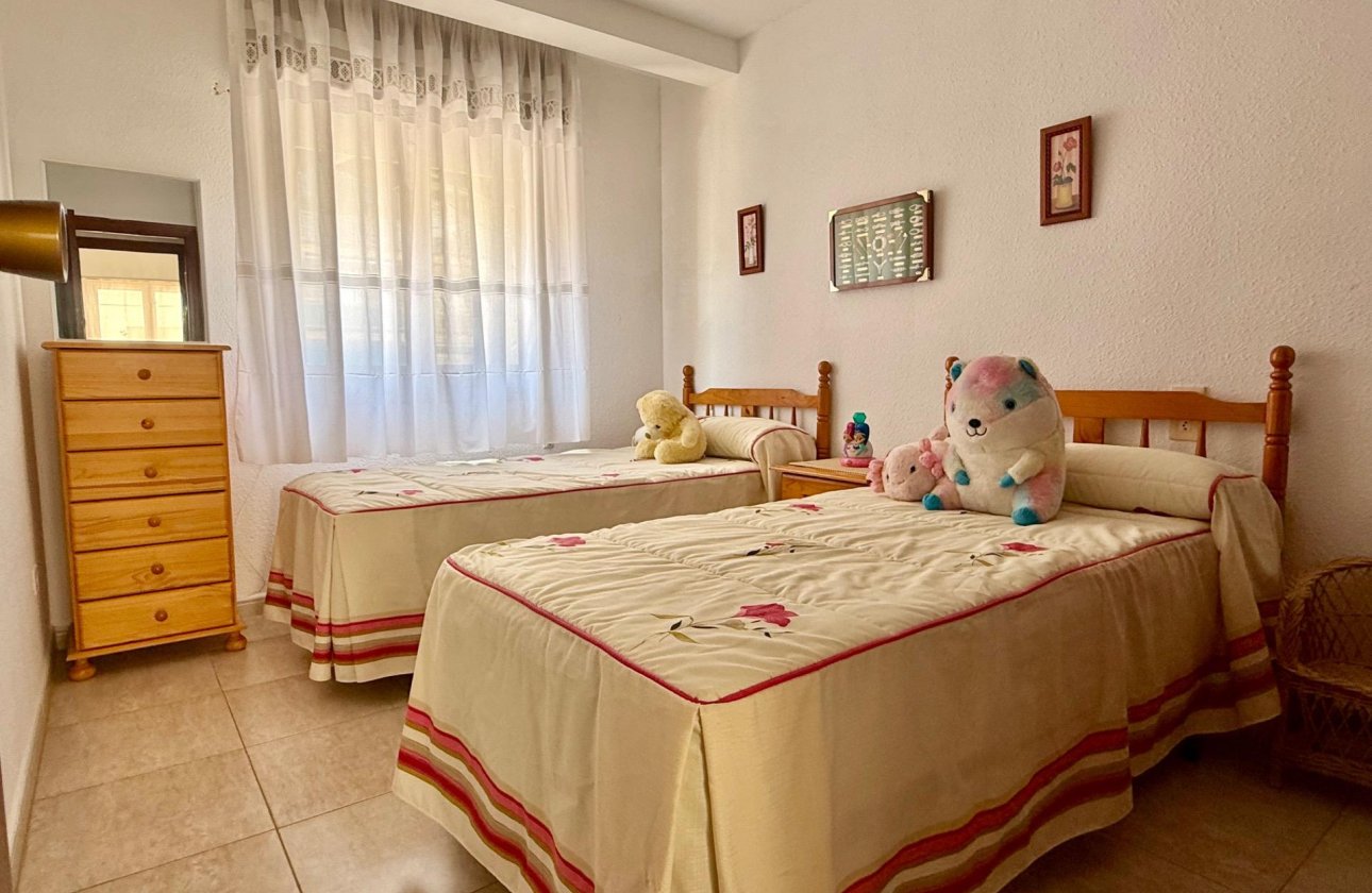 Herverkoop - Appartement -
Torrevieja - Los Europeos
