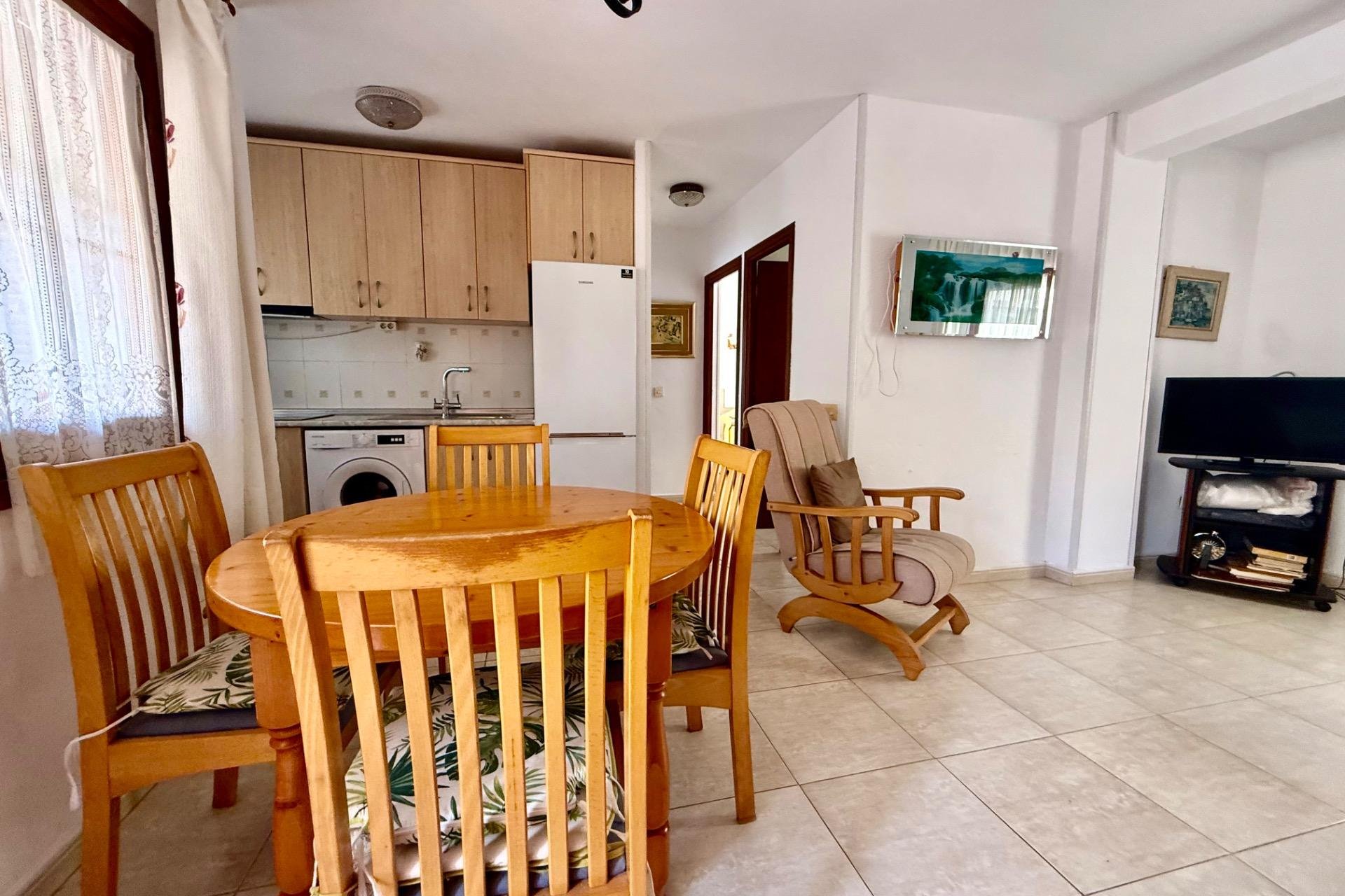 Herverkoop - Appartement -
Torrevieja - Los Europeos