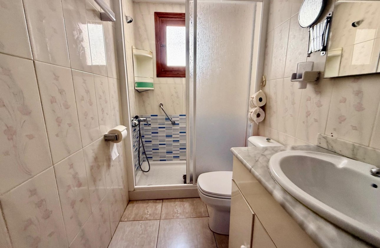 Herverkoop - Appartement -
Torrevieja - Los Europeos