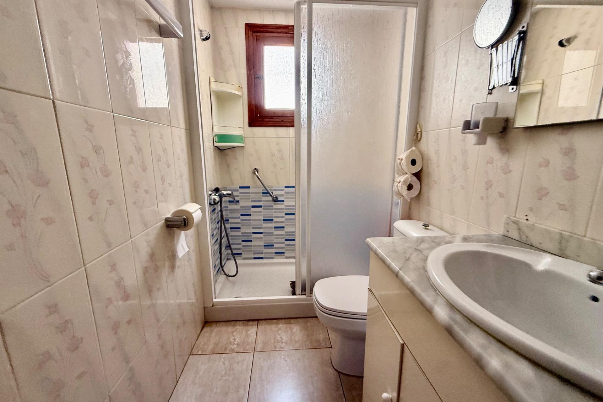Herverkoop - Appartement -
Torrevieja - Los Europeos