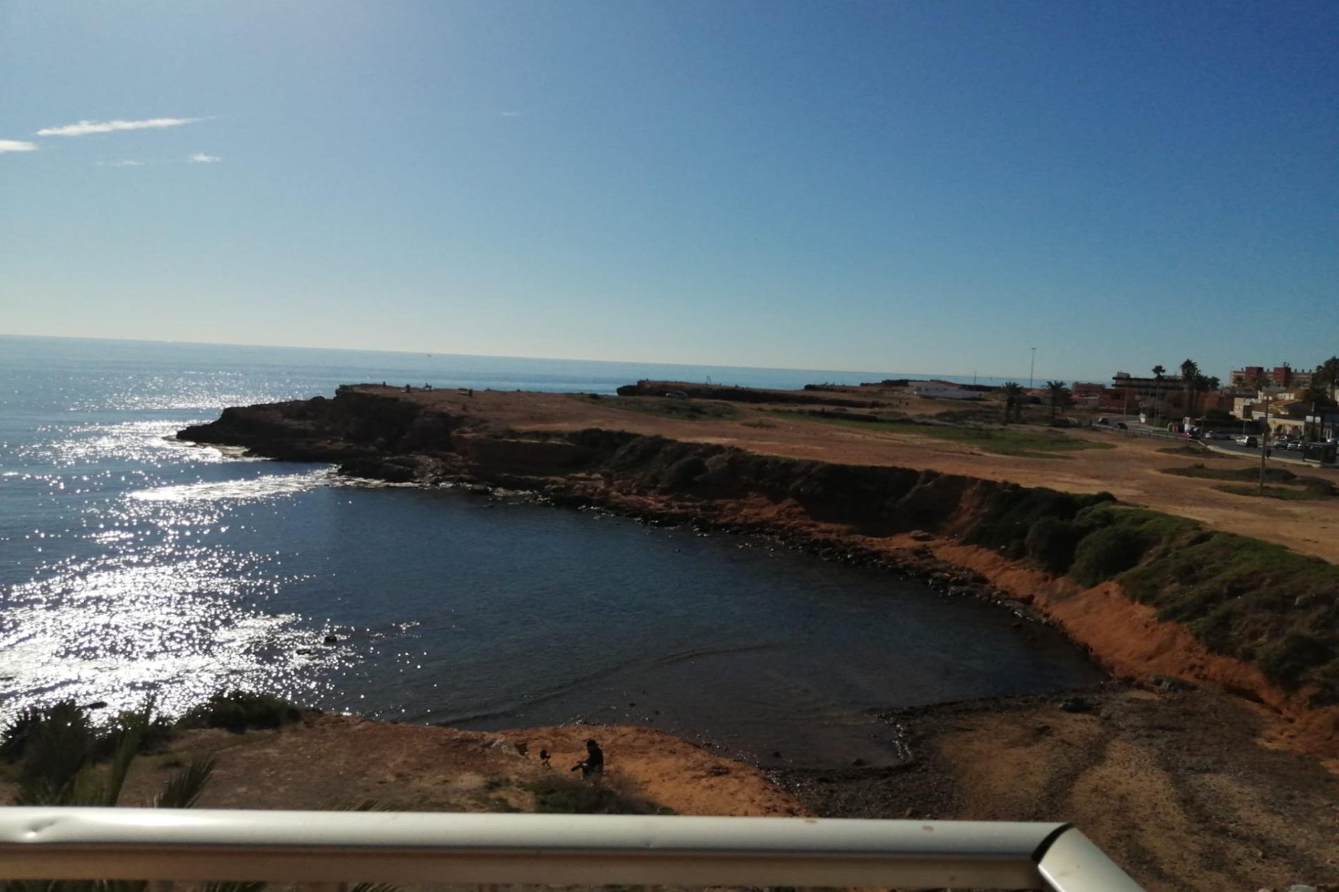 Herverkoop - Appartement -
Torrevieja - Los Frutales