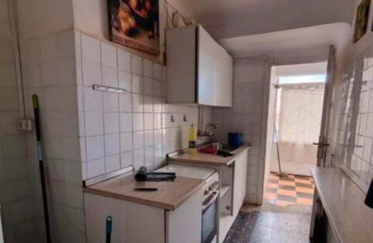 Herverkoop - Appartement -
Torrevieja - Los Frutales