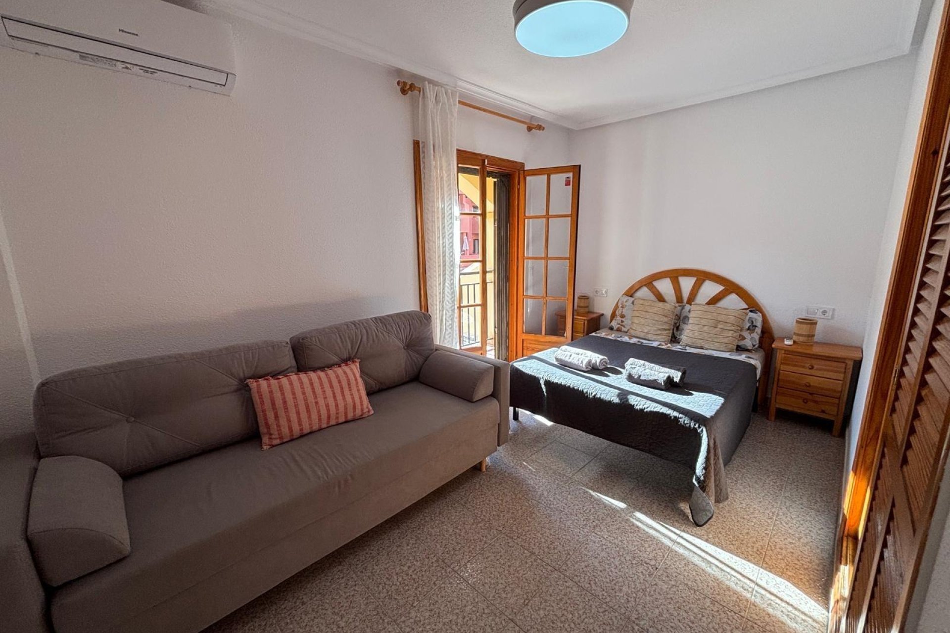 Herverkoop - Appartement -
Torrevieja - Los Frutales