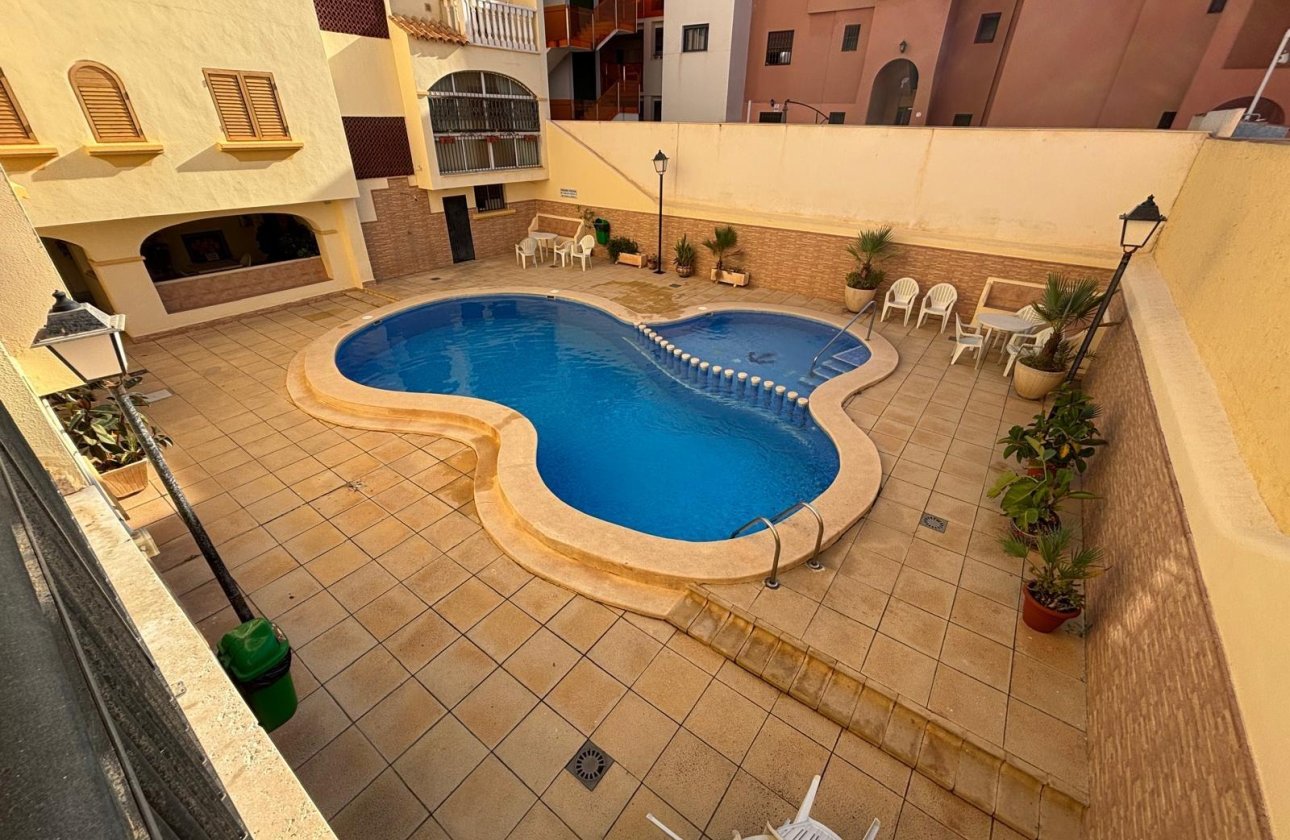 Herverkoop - Appartement -
Torrevieja - Los Frutales