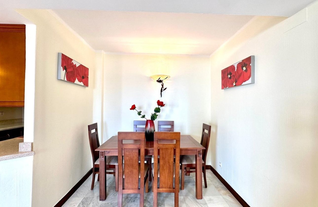 Herverkoop - Appartement -
Torrevieja - Los Frutales