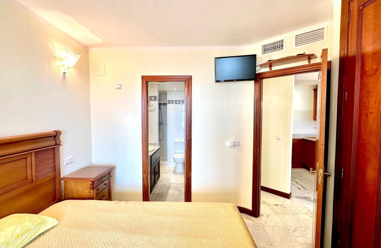 Herverkoop - Appartement -
Torrevieja - Los Frutales