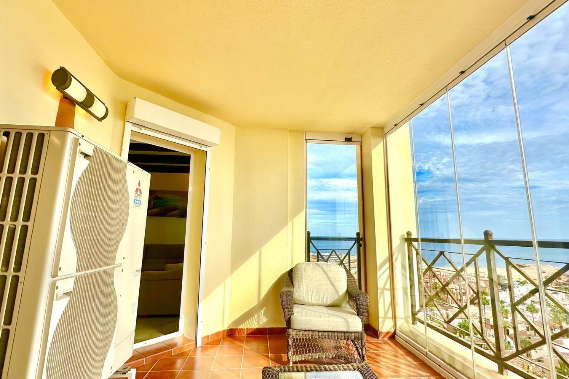 Herverkoop - Appartement -
Torrevieja - Los Frutales