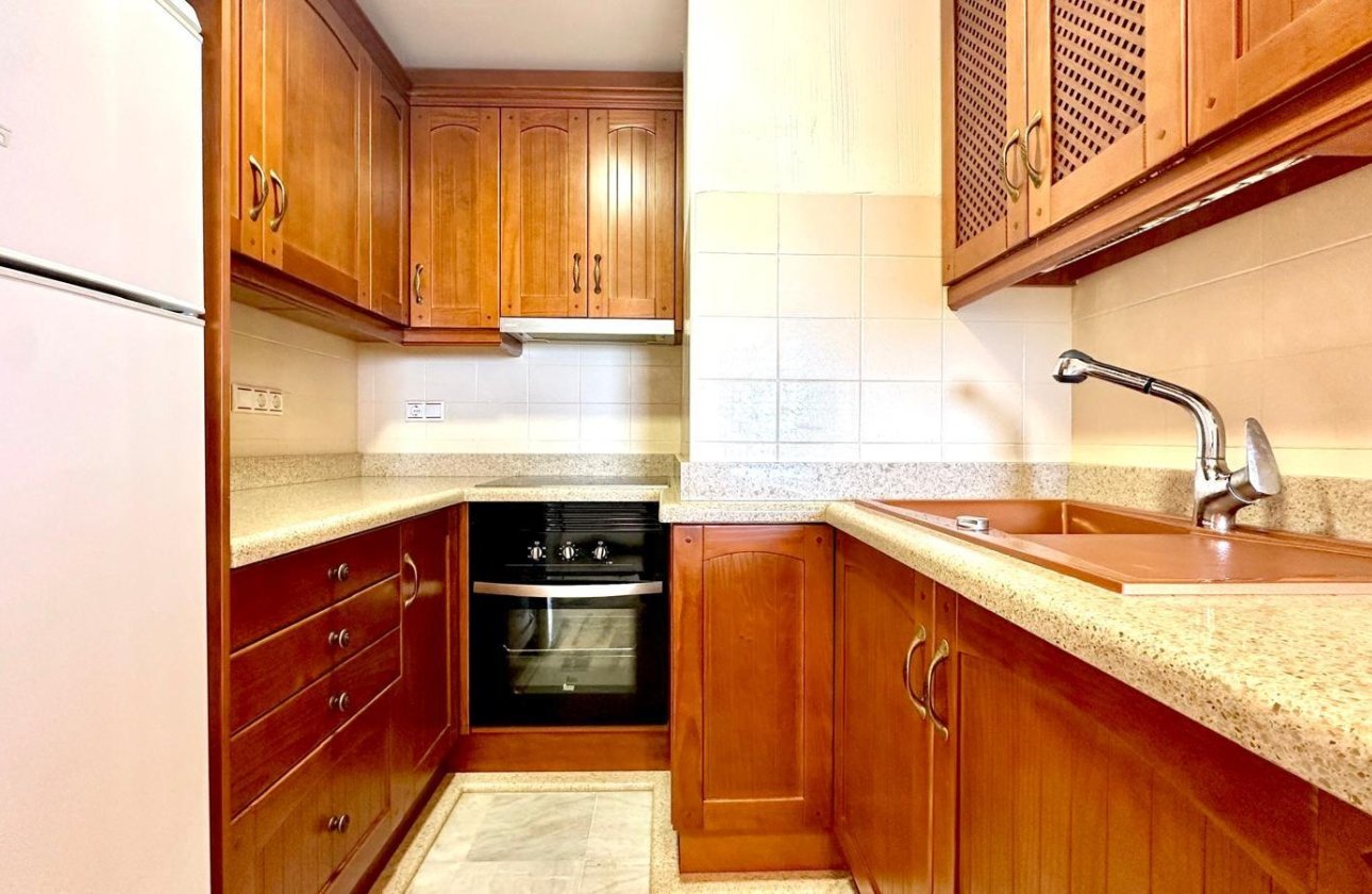 Herverkoop - Appartement -
Torrevieja - Los Frutales