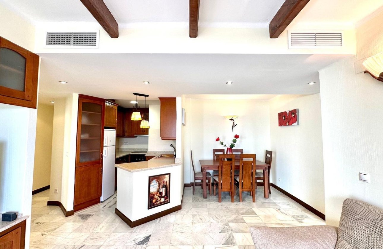 Herverkoop - Appartement -
Torrevieja - Los Frutales