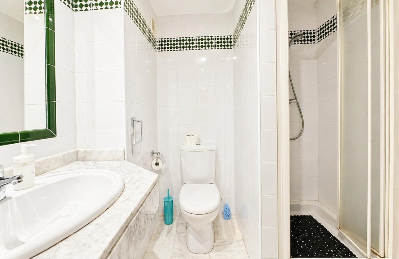 Herverkoop - Appartement -
Torrevieja - Los Frutales