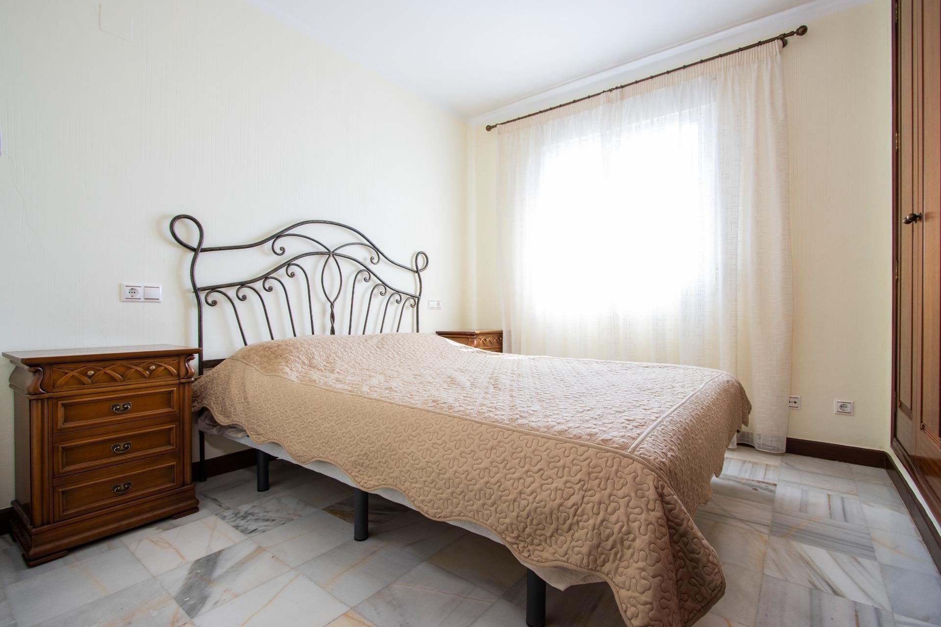 Herverkoop - Appartement -
Torrevieja - Los Frutales