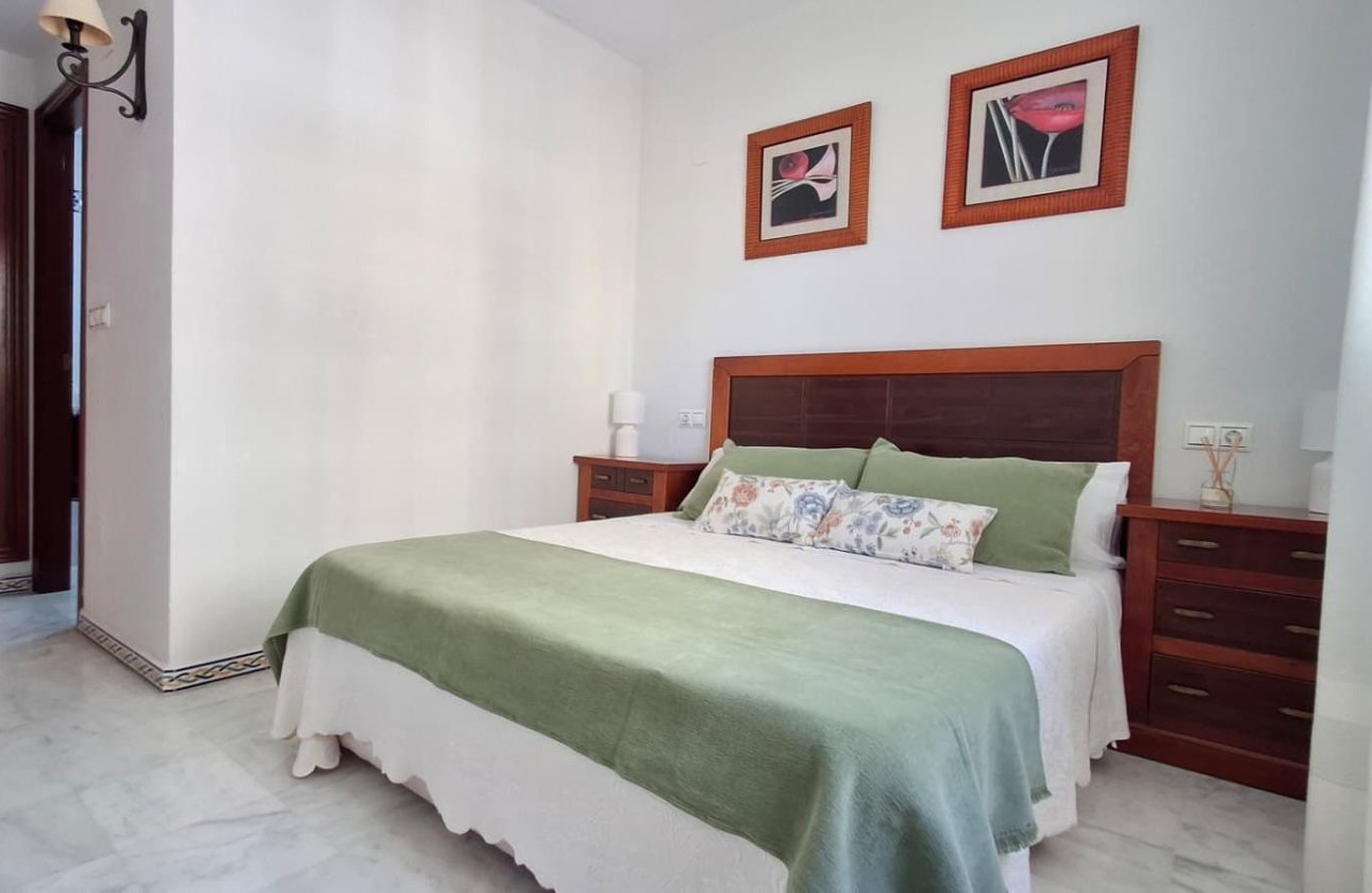 Herverkoop - Appartement -
Torrevieja - Los Frutales