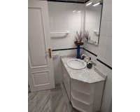 Herverkoop - Appartement -
Torrevieja - Los Frutales
