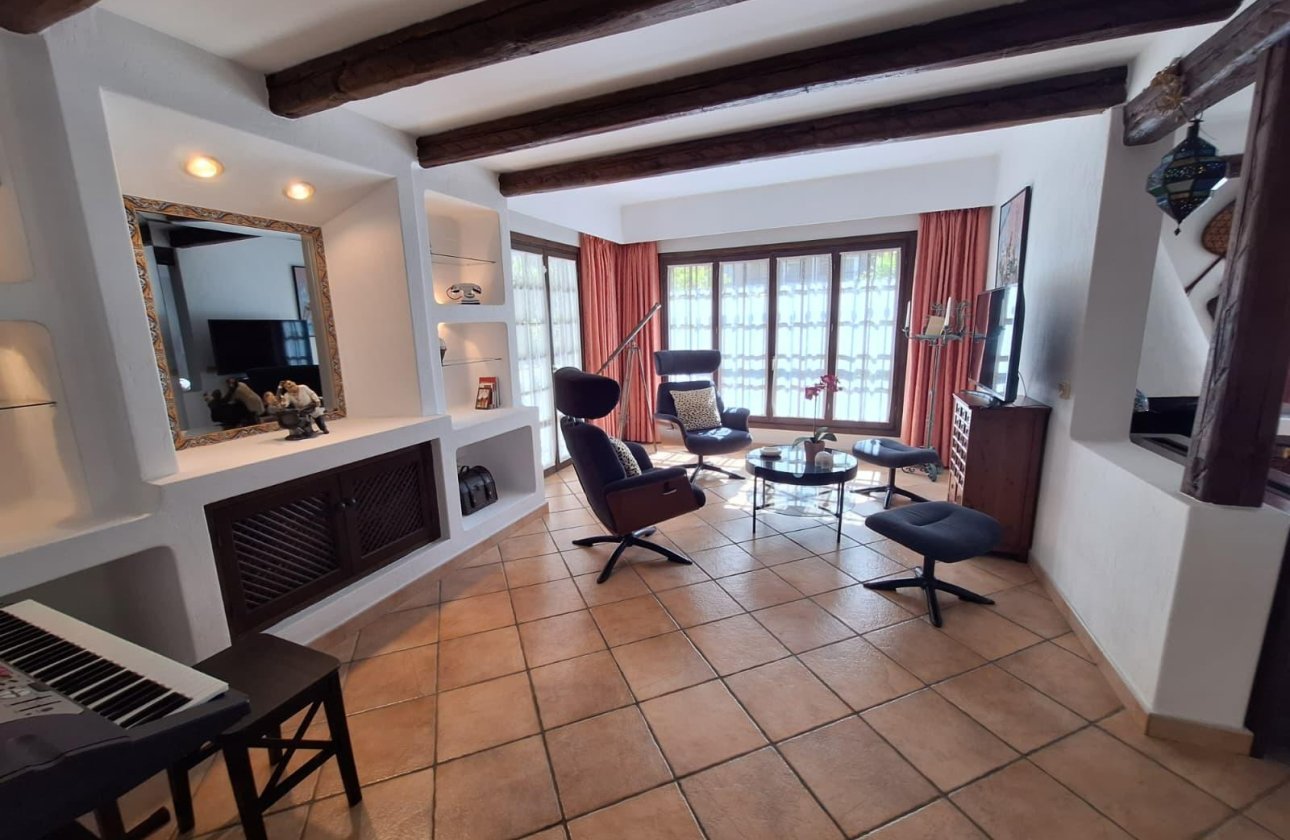 Herverkoop - Appartement -
Torrevieja - Los Frutales