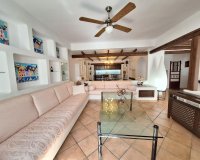 Herverkoop - Appartement -
Torrevieja - Los Frutales