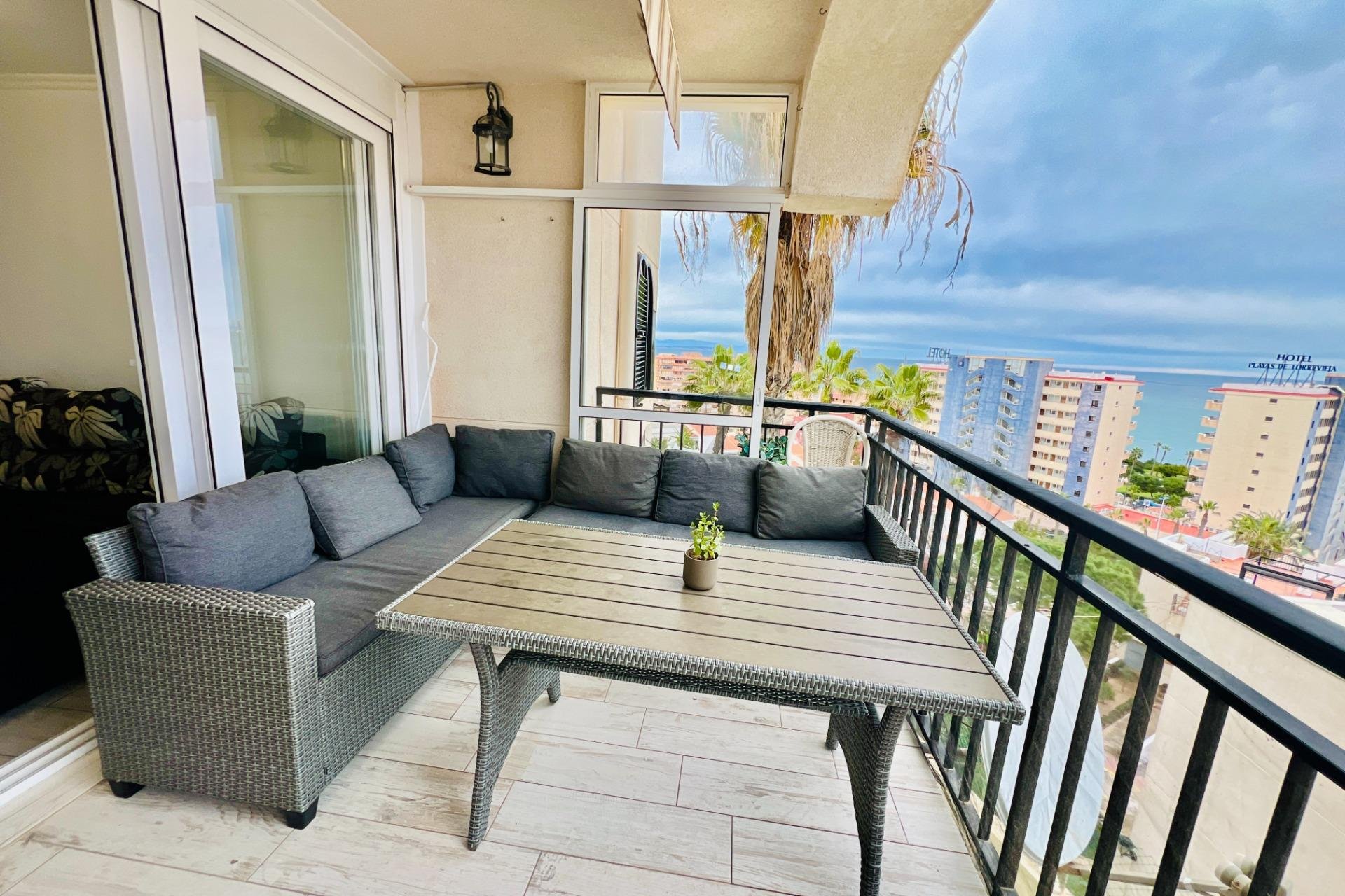 Herverkoop - Appartement -
Torrevieja - Miramar - Torre Del Moro