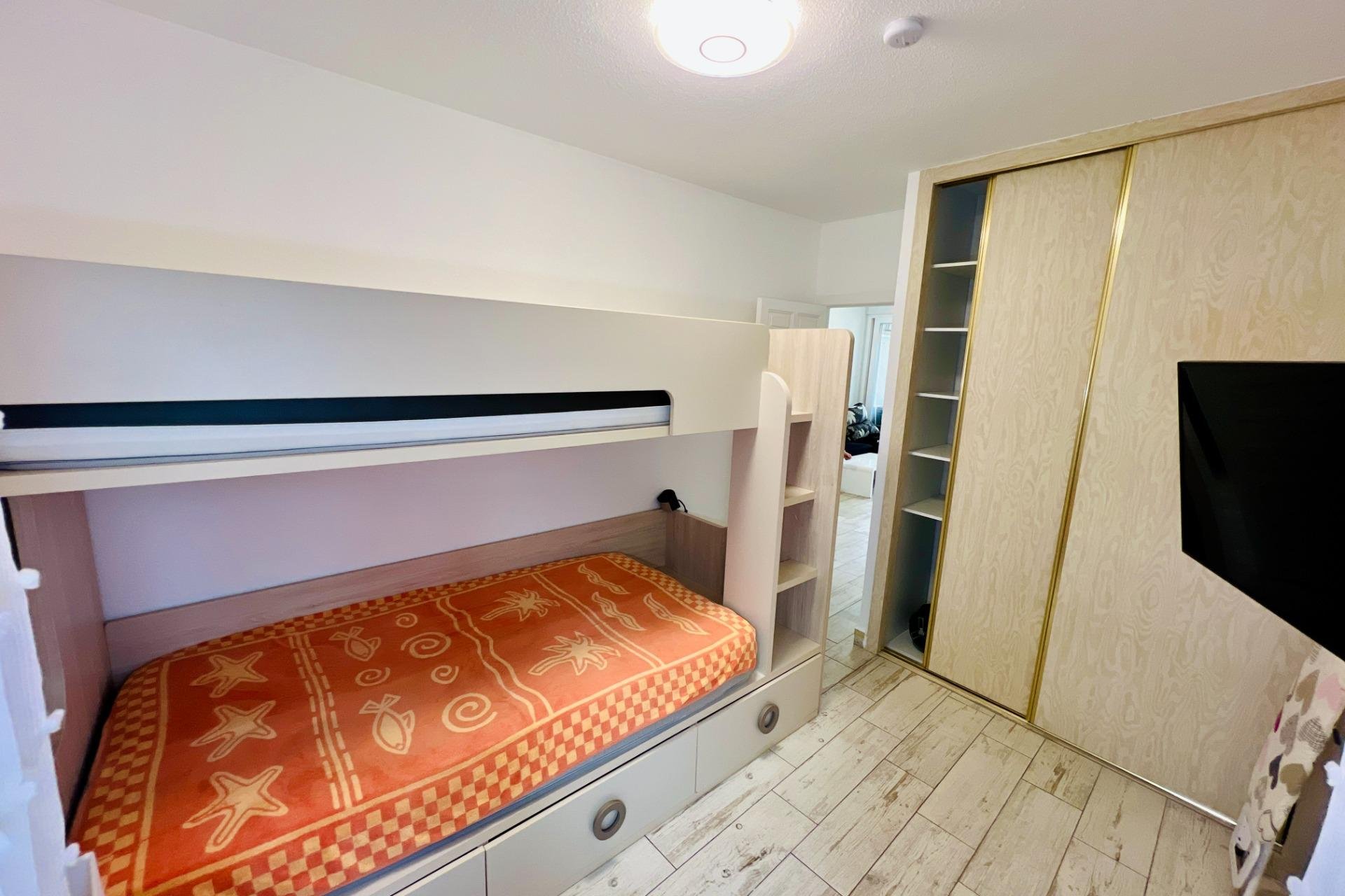 Herverkoop - Appartement -
Torrevieja - Miramar - Torre Del Moro