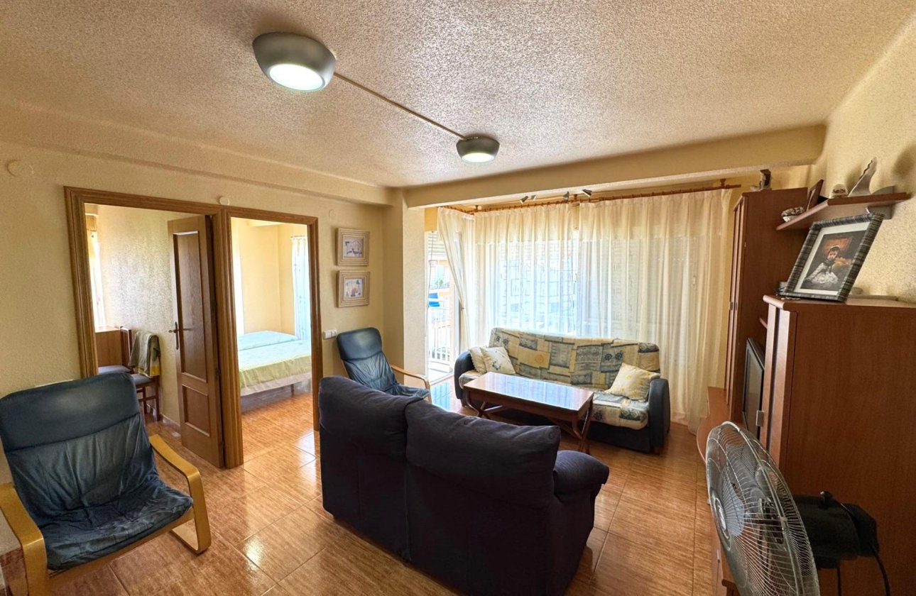 Herverkoop - Appartement -
Torrevieja - Miramar - Torre Del Moro