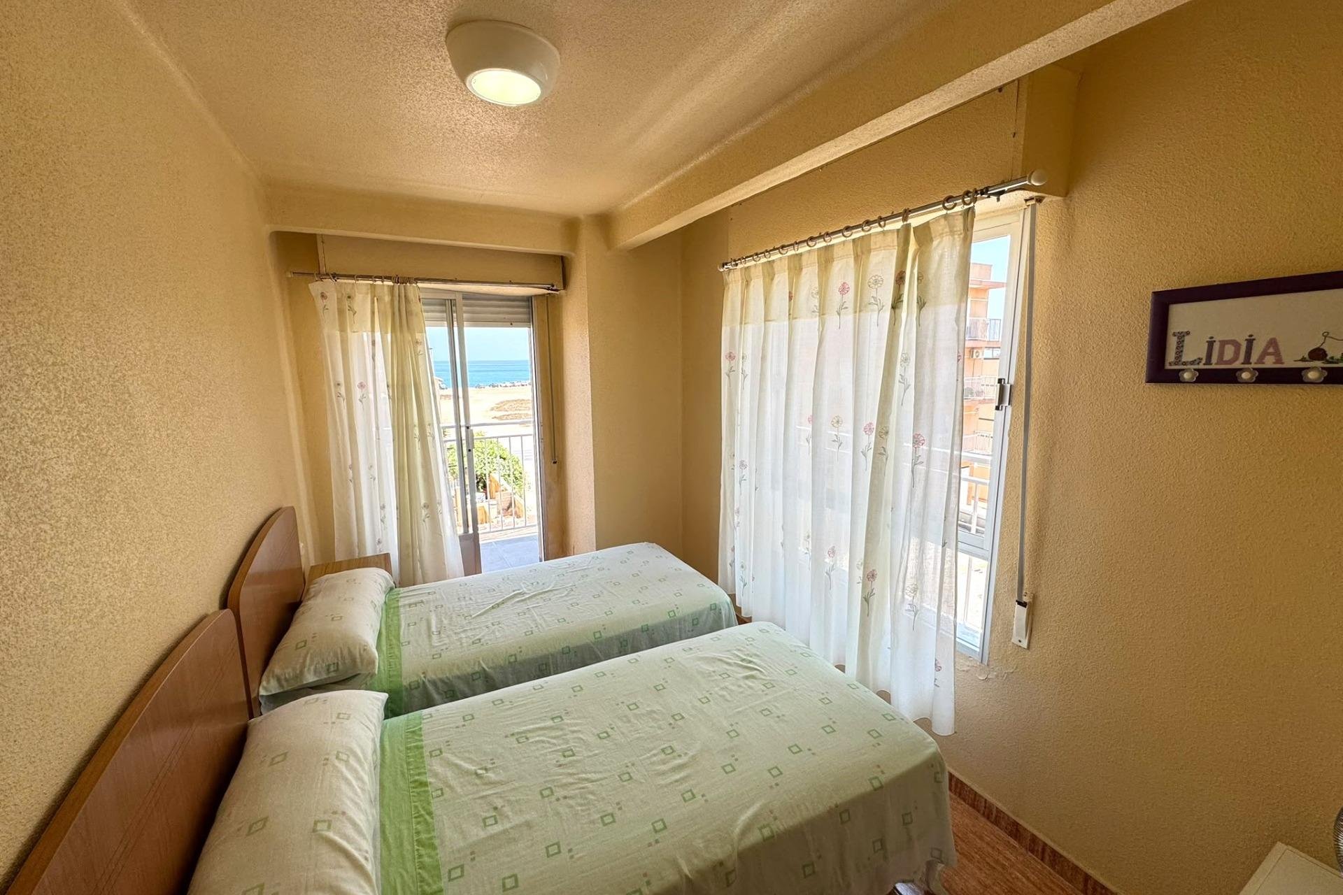 Herverkoop - Appartement -
Torrevieja - Miramar - Torre Del Moro
