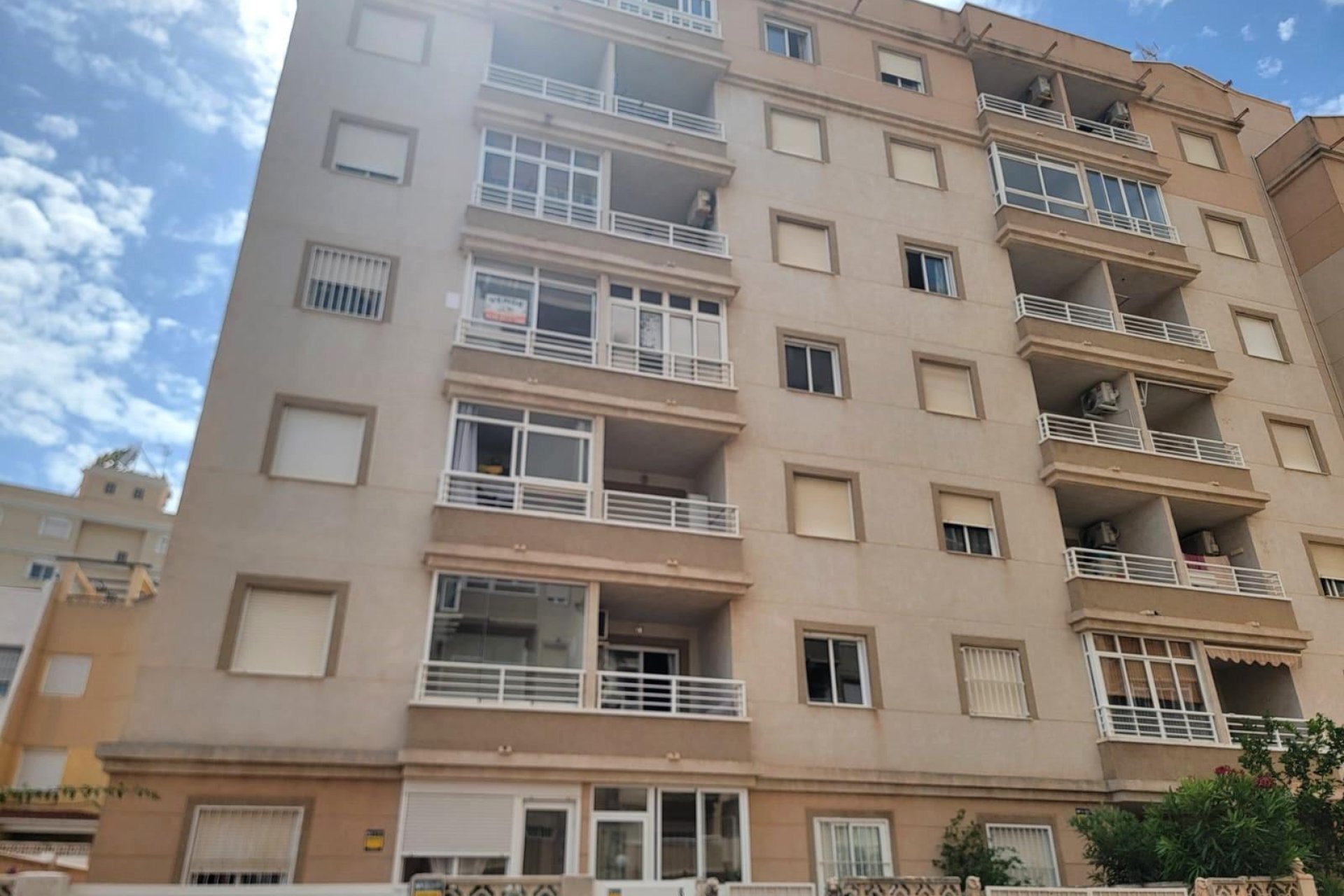 Herverkoop - Appartement -
Torrevieja - Nueva Torrevieja