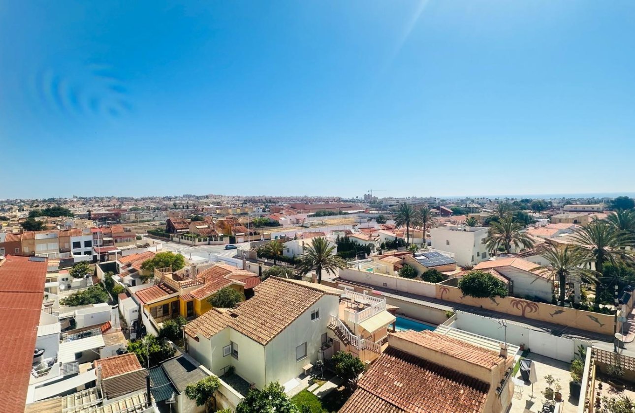 Herverkoop - Appartement -
Torrevieja - Nueva Torrevieja