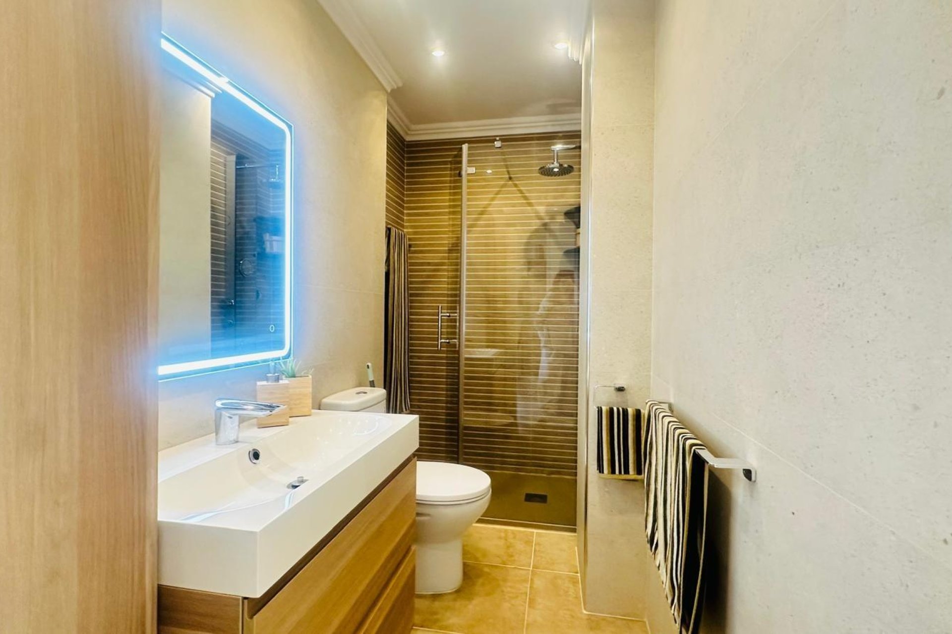 Herverkoop - Appartement -
Torrevieja - Nueva Torrevieja