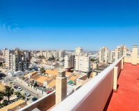Herverkoop - Appartement -
Torrevieja - Nueva Torrevieja