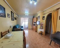 Herverkoop - Appartement -
Torrevieja - Nueva Torrevieja