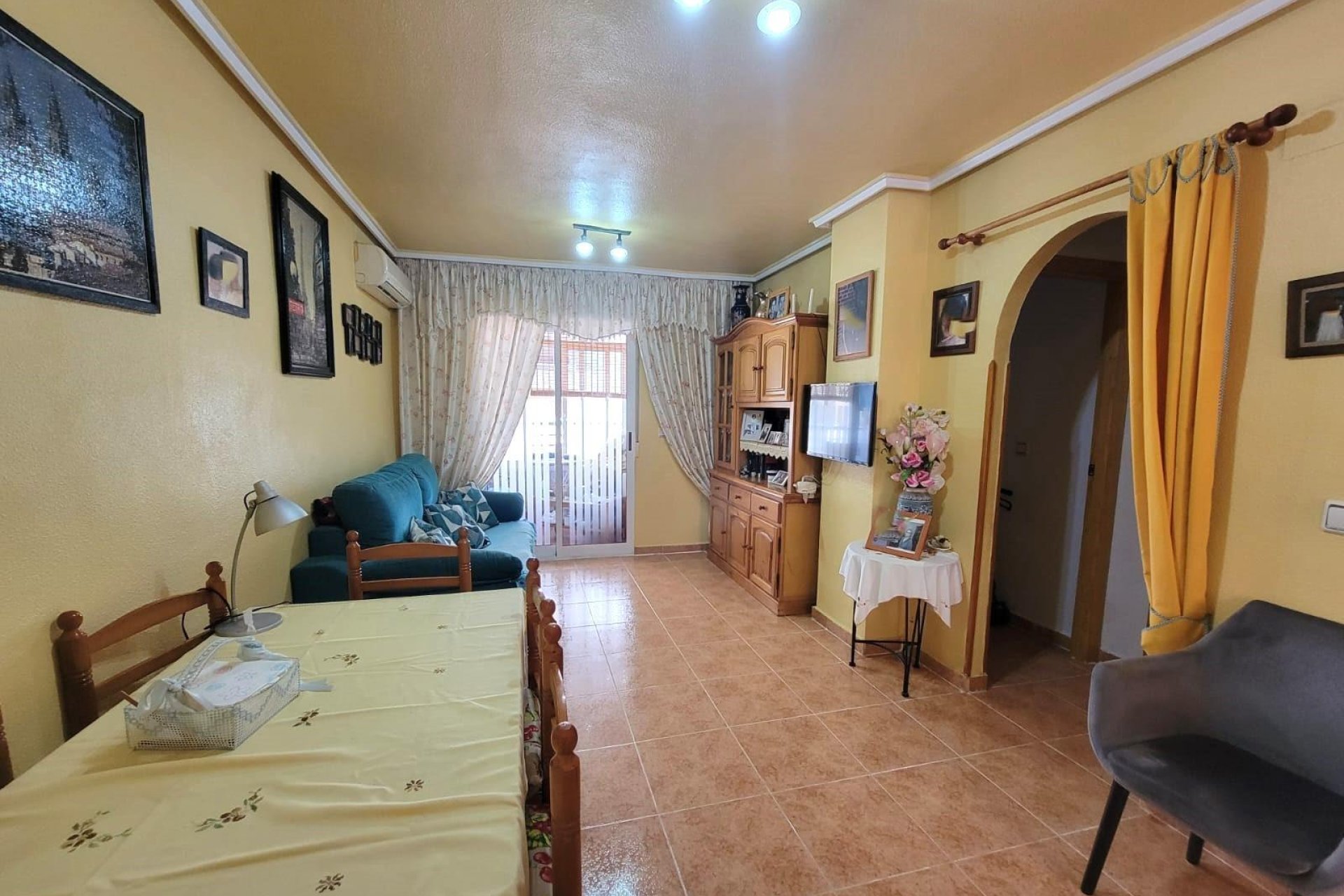 Herverkoop - Appartement -
Torrevieja - Nueva Torrevieja