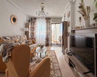 Herverkoop - Appartement -
Torrevieja - Nueva Torrevieja