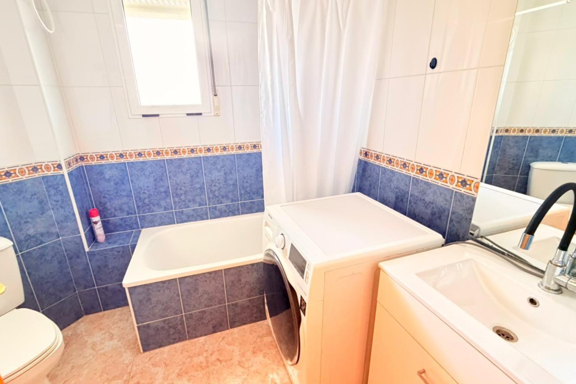 Herverkoop - Appartement -
Torrevieja - Nueva Torrevieja