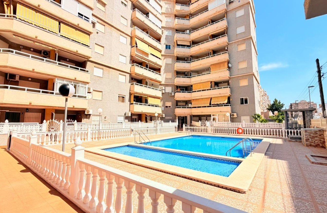 Herverkoop - Appartement -
Torrevieja - Nueva Torrevieja