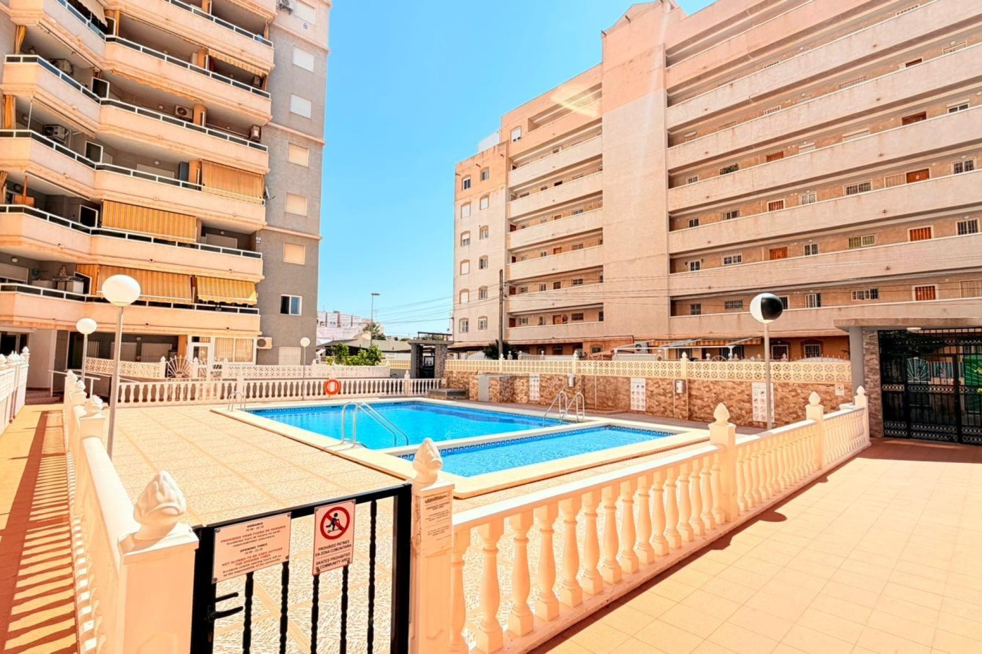 Herverkoop - Appartement -
Torrevieja - Nueva Torrevieja